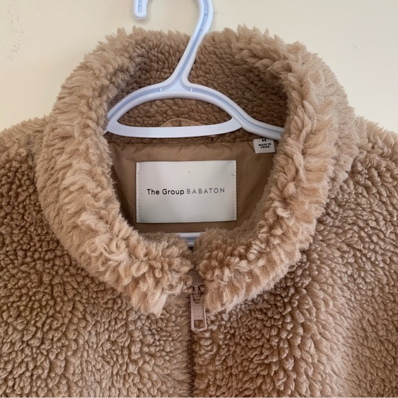 Aritzia Antic Teddy Sherpa Bomber Jacket
By The Group Babaton - Picture 7 of 9